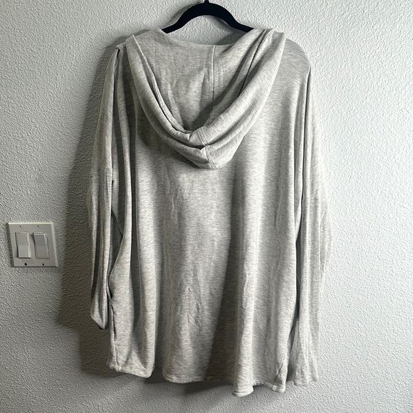 Athleta purana Gray wrap  hooded sweatshirt size L active wear yoga over size - Picture 7 of 10